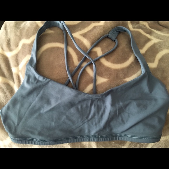 SOLD**LuluLemon Free To Be Sz 8 - Picture 1 of 2